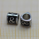 Белая медь, знак "&"